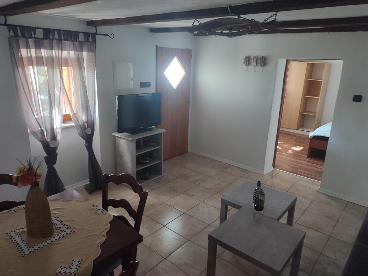 Holiday Home Lucija "" Private House With Pool "" ヤブラナツ エクステリア 写真