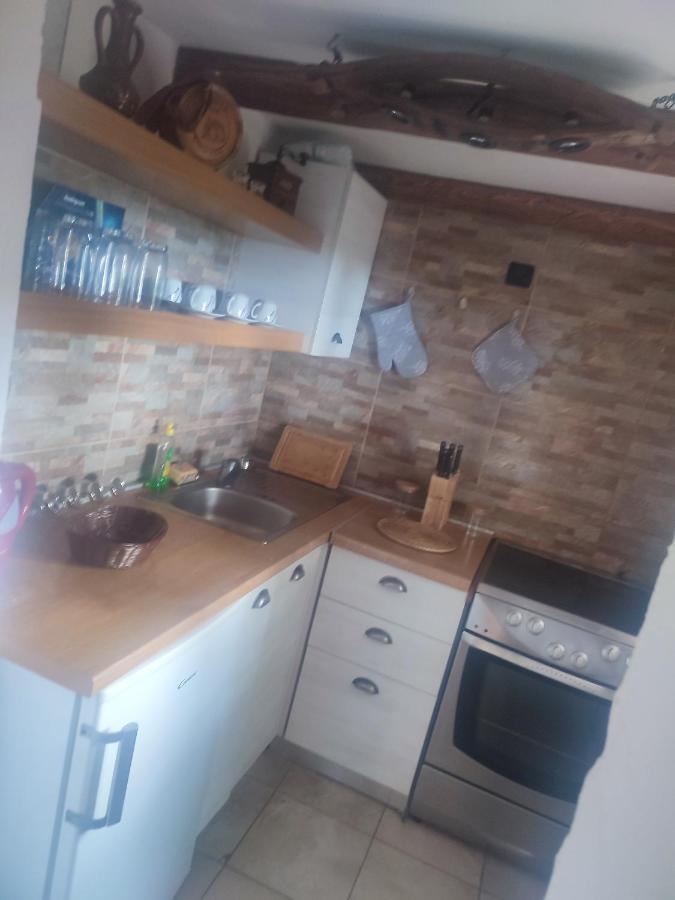 Holiday Home Lucija "" Private House With Pool "" ヤブラナツ エクステリア 写真